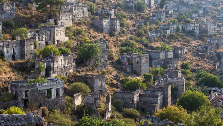 Самые очаровательные заброшенные города в мире: эти фото просто поражают!